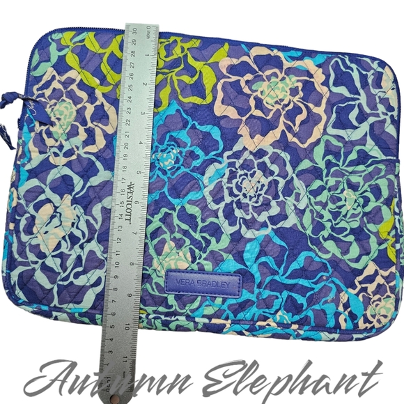 GUC Vera Bradley Tablet/Laptop Bag - Picture 10 of 11